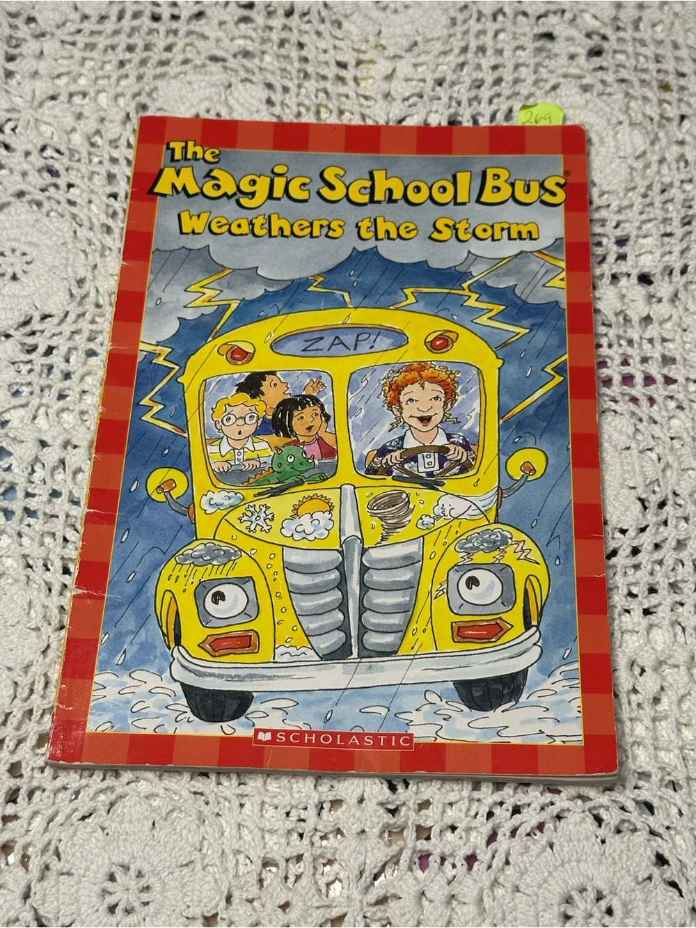 Vintage 2008 Scholastic The Magic School Bus Drives Through a Storm
